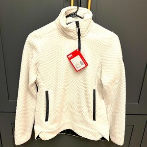 Helly Hansen 1/2 zip off white pullover